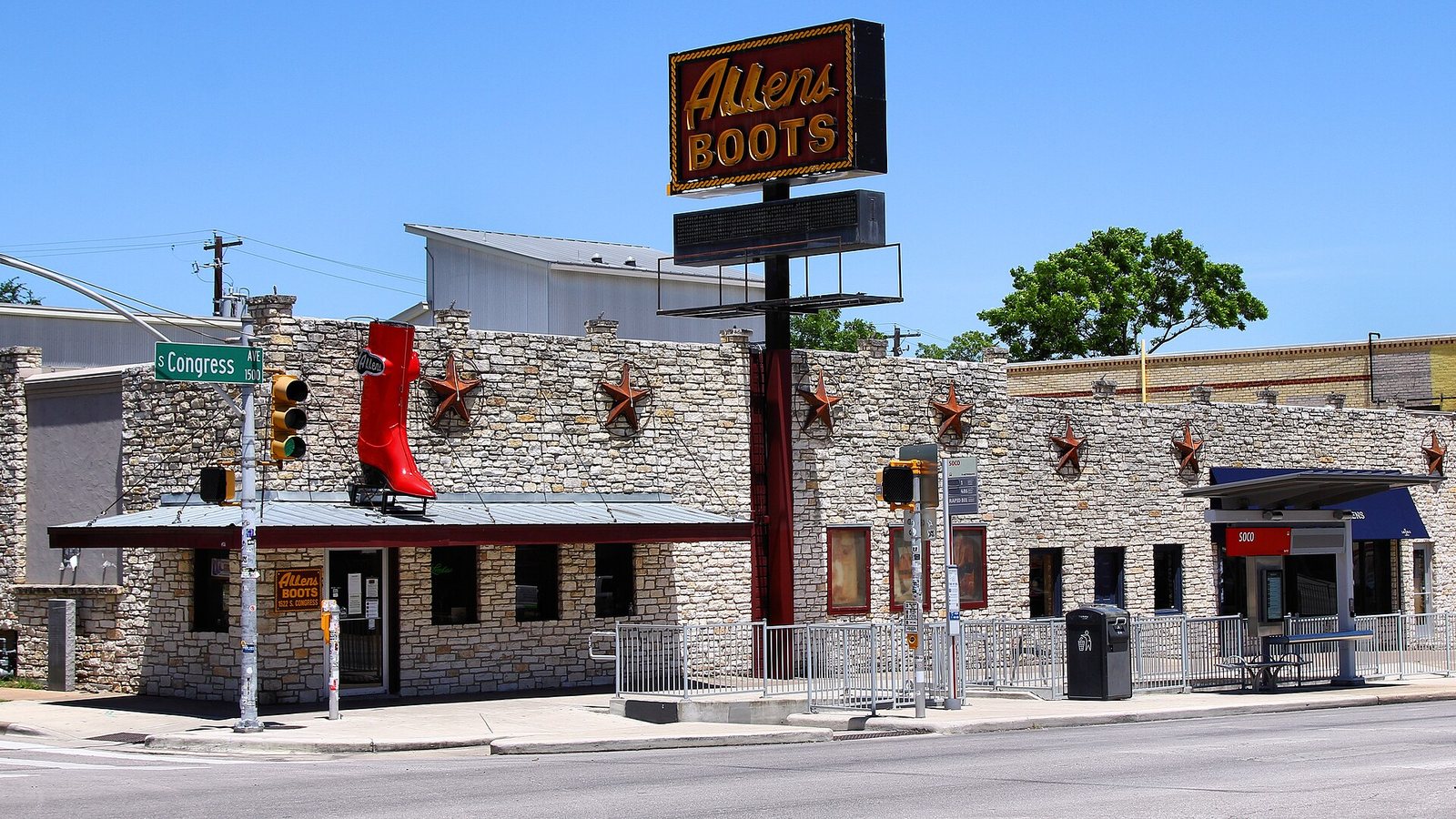 Austin Shopping Guide: Local Stores and Souvenirs